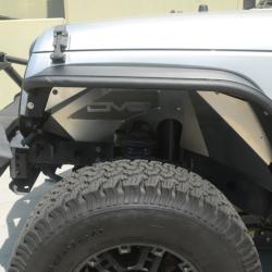 DV8 Offroad INFEND-01FR
