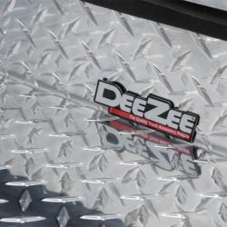DEE ZEE DZ1052