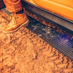 AMP Research 77140-01A