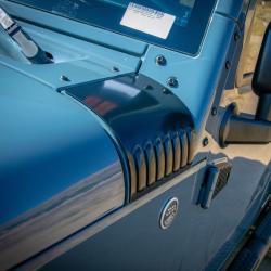 DV8 Offroad D-JP-190003-BK
