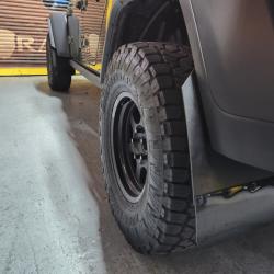 RALLY ARMOR MF104BLKGRY