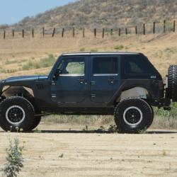 DV8 OFFROAD HT07FB42