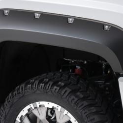 Bushwacker 40967-02