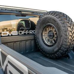 DV8 OFFROAD TCGL02