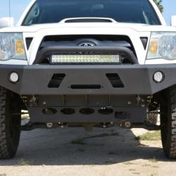 DV8 Offroad FBTT1-01