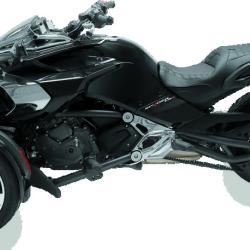 MUSTANG MOTORCYCLE 79613