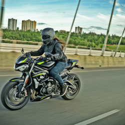 Speed and Strength 880408