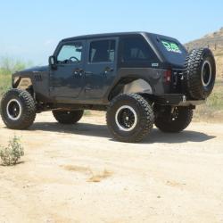 DV8 OFFROAD HT07FB42
