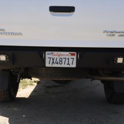 DV8 Offroad RBTT1-01