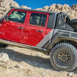 DV8 OFFROAD INFEND04RB