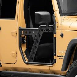 OFFICIALLY LICENSED JEEP OLJJ157745