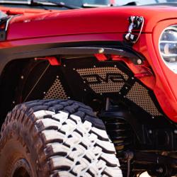 DV8 OFFROAD INFEND03FB