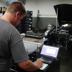 MISHIMOTO MMRAD370Z09