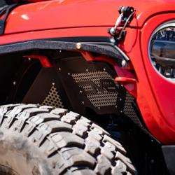 DV8 OFFROAD INFEND03FB