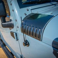 DV8 Offroad D-JP-190003-BK