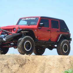 DV8 OFFROAD HT07FB42