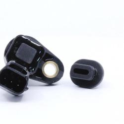 UNITED MOTOR PRODUCTS CAM180