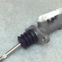 FAMOUS BRAND 147508404