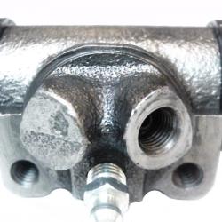 FAMOUS BRAND 1475259900