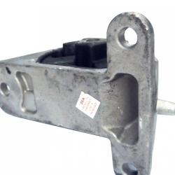 FAMOUS BRAND 3300500168