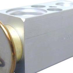 URO PARTS 64111468479