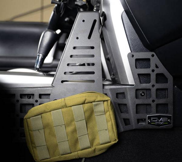 DV8 Offroad CCT3-01