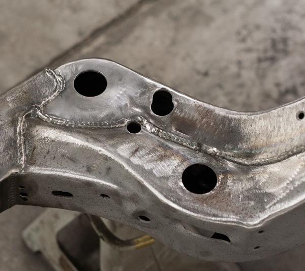 UMI Performance 4055