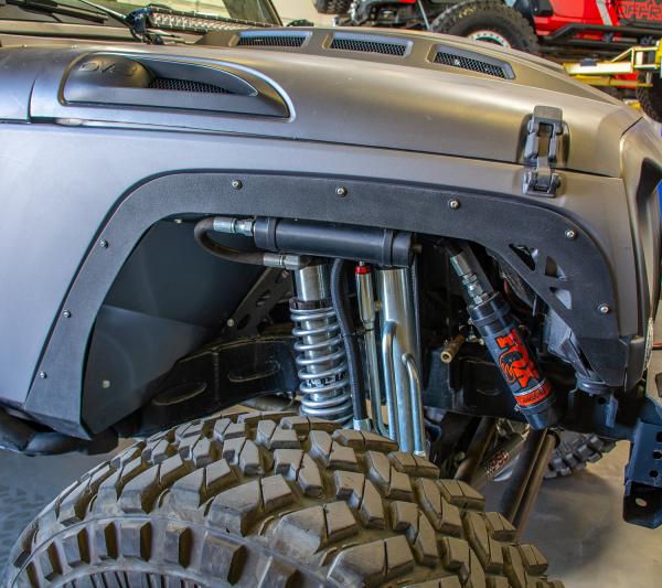 DV8 Offroad FENDB-08