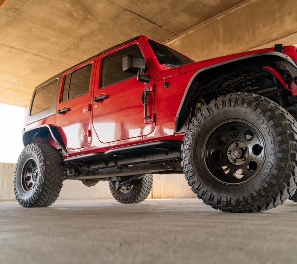 DV8 Offroad SRJK-08