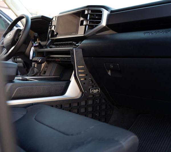 DV8 Offroad CCT2-01