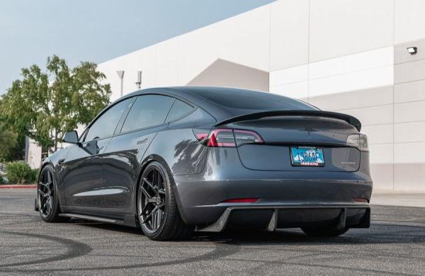 Vivid Racing VR-TSLM3-610