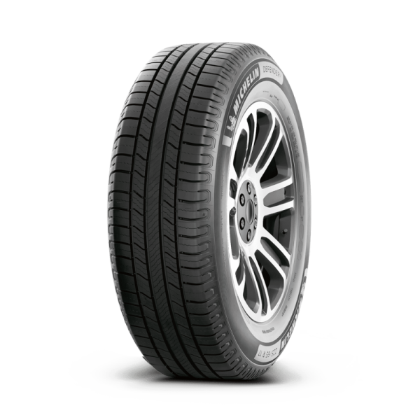 MCH Defender2 (CUV) Tires Michelin 08758