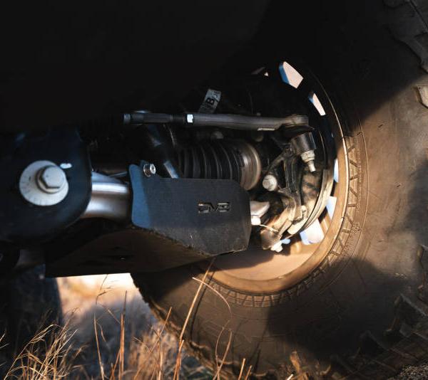 DV8 Offroad SPBR-02