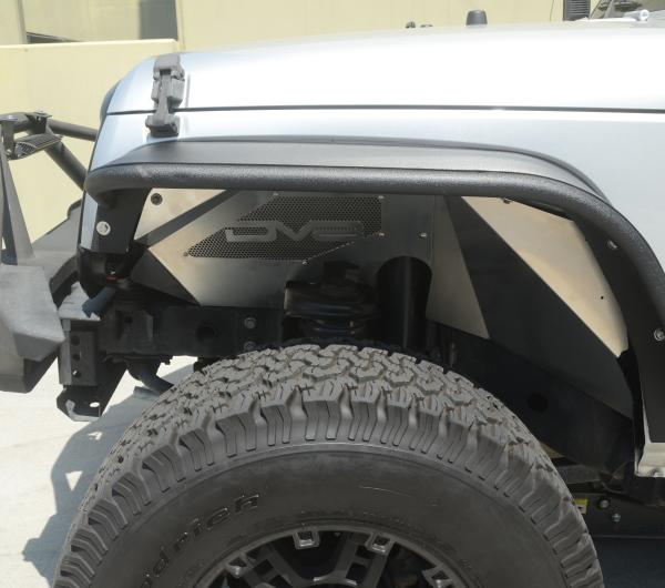 DV8 Offroad INFEND-01FR