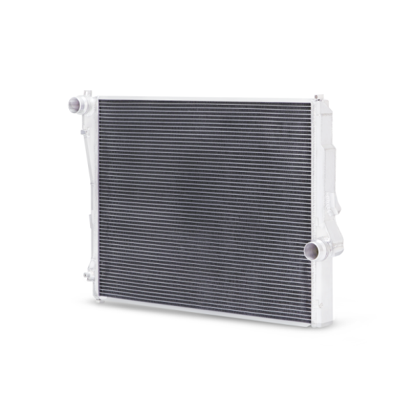 Mishimoto MMRAD-E46-323