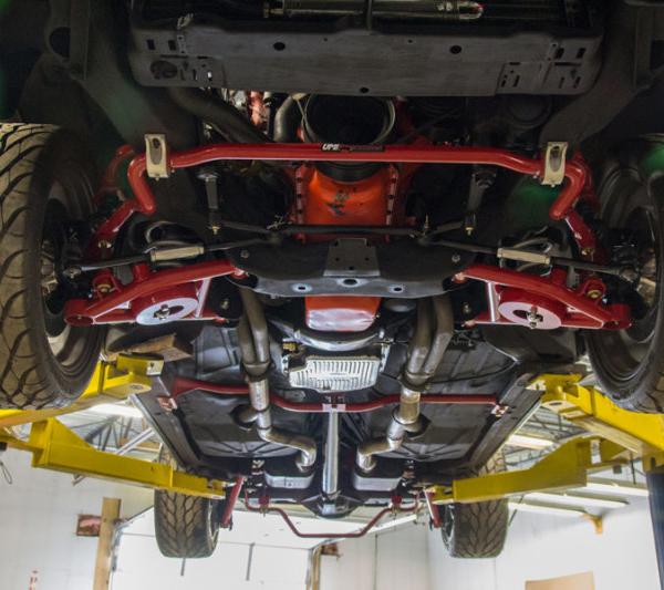 UMI Performance 303133-1-B