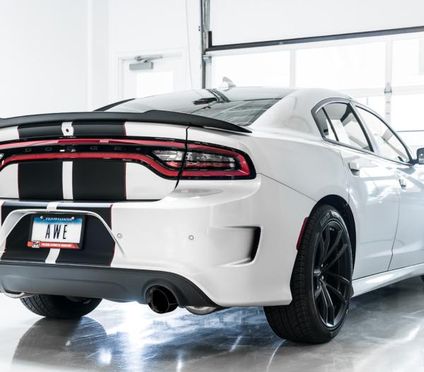 AWE Tuning 3020-33070