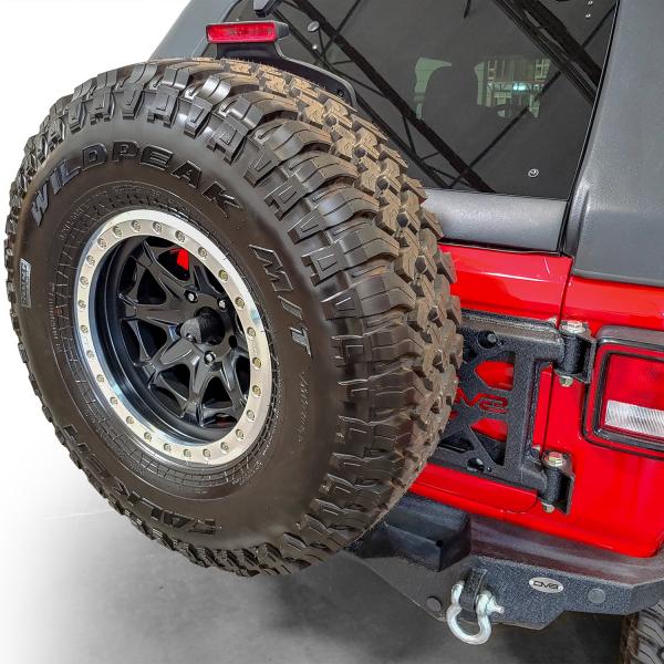 DV8 Offroad TCJL-03