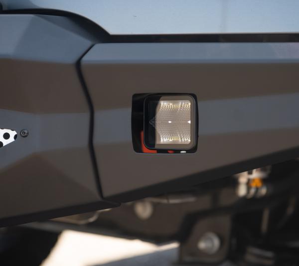 DV8 Offroad BE3EW40W