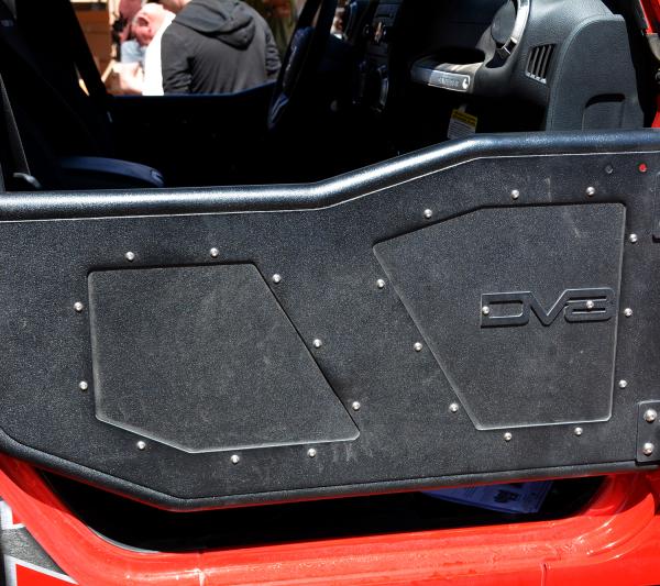 DV8 Offroad RDSTTB-01F
