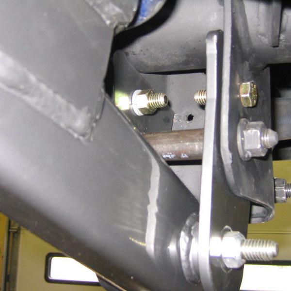 UMI Performance 1025-B