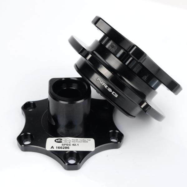 NRG SRK-R200BK-BK