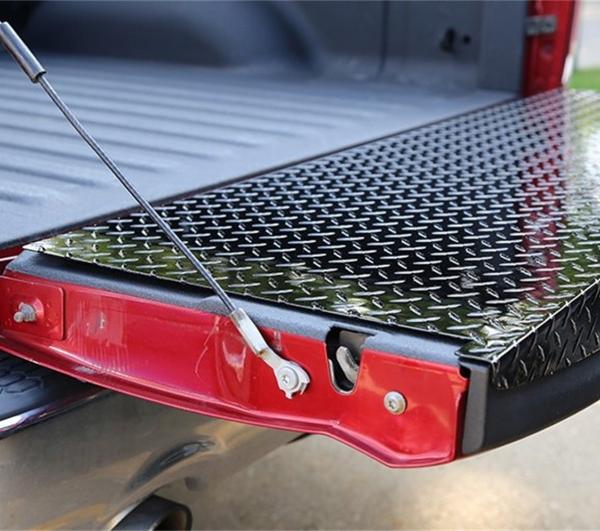 DZE Tailgate Protector Dee Zee DZ 4145B