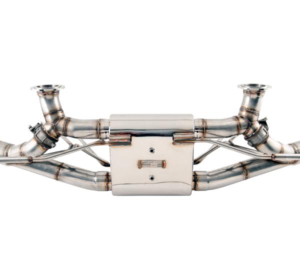 AWE Tuning 3025-31022