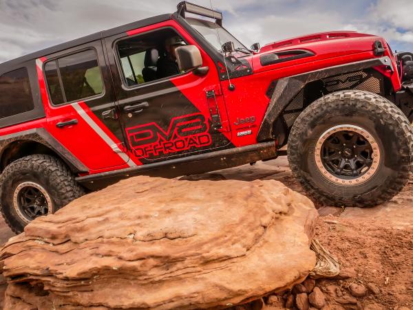 DV8 Offroad HDMBJL-01