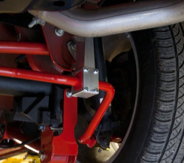 UMI Performance 1013-B