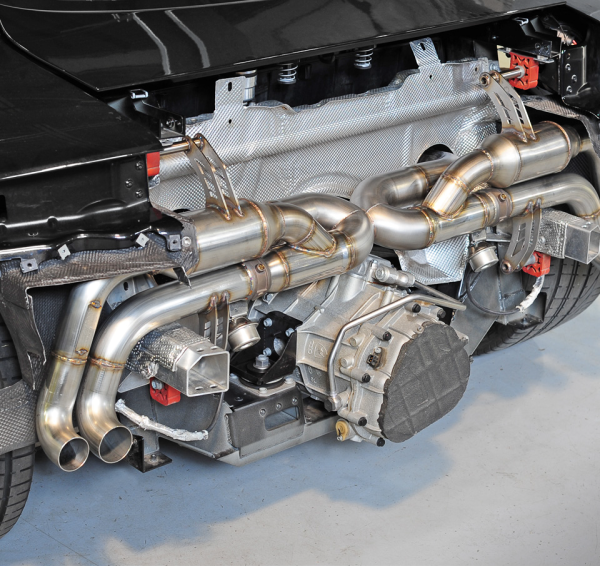 AWE Tuning 3025-31012