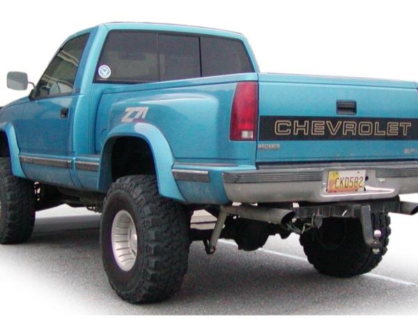 Bushwacker 40012-01
