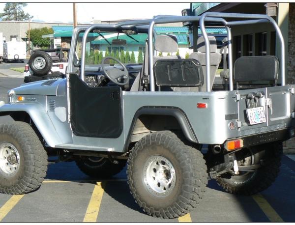 Bushwacker 30002-07