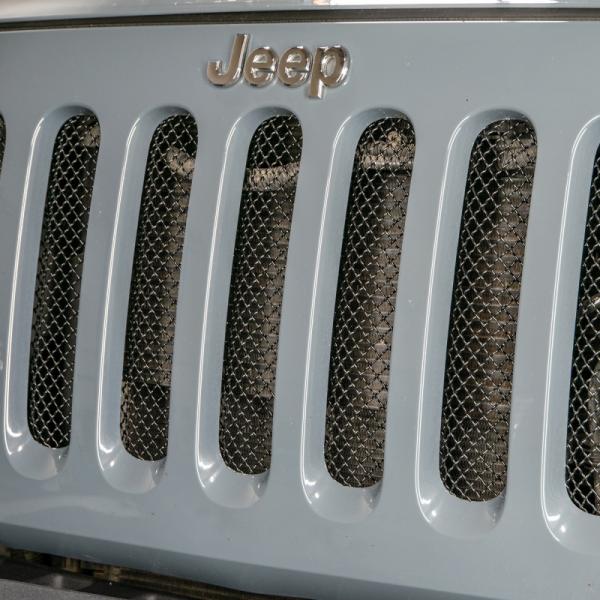 DV8 Offroad D-JP-190010-BK